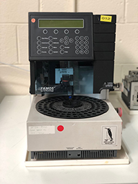 LC Packing Famos 900 Autosampler